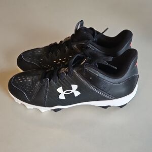 Under Armour Leadoff Baseball Cleats